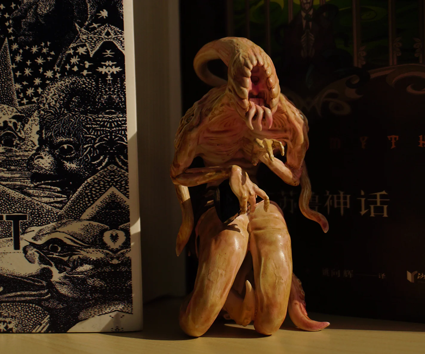 Chaos in Hands Cthulhu Nyarlathotep Garage Kit Models - Image 10