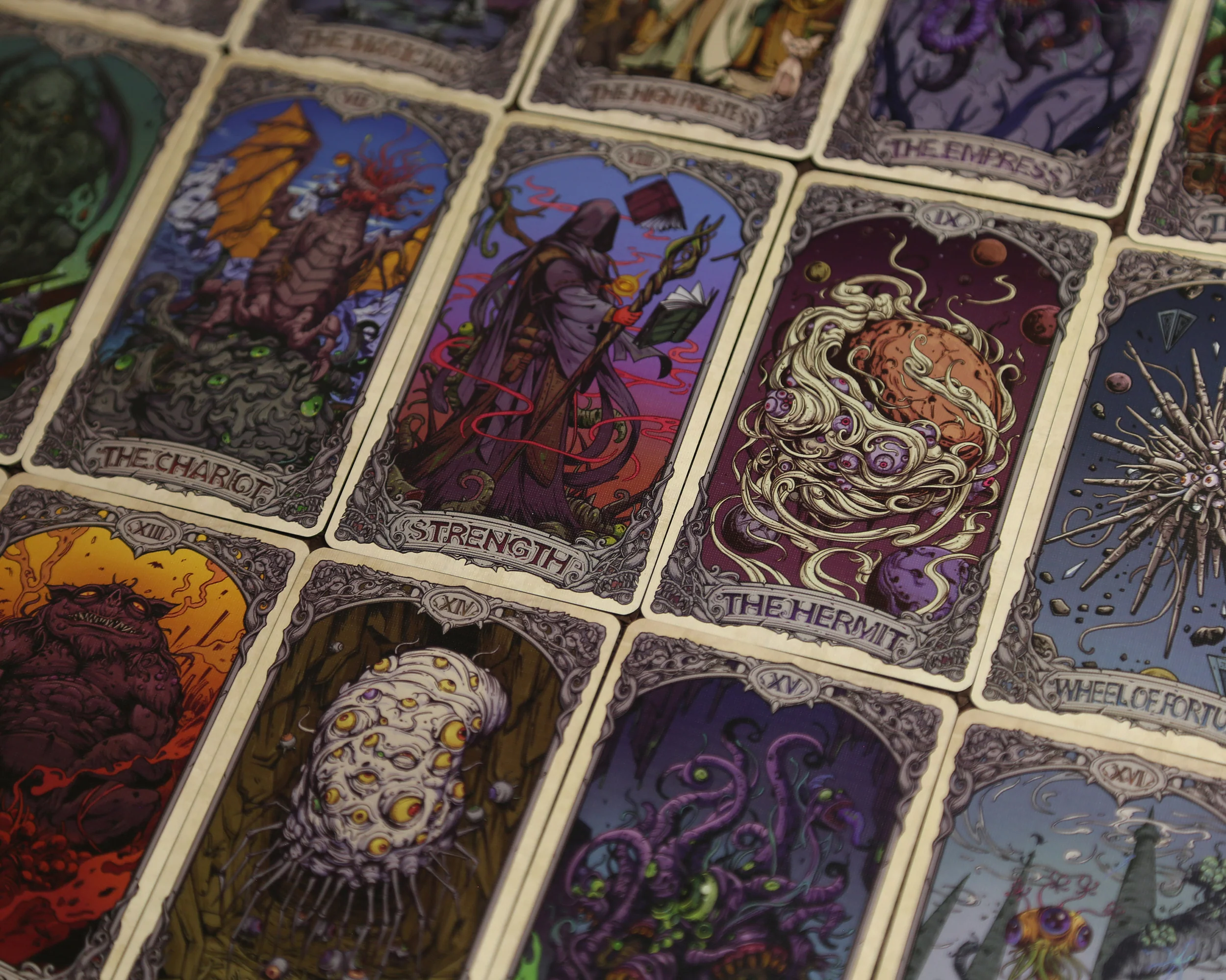 Cthulhu Mythos Comicology (Old Whispers) Tarot - Image 16