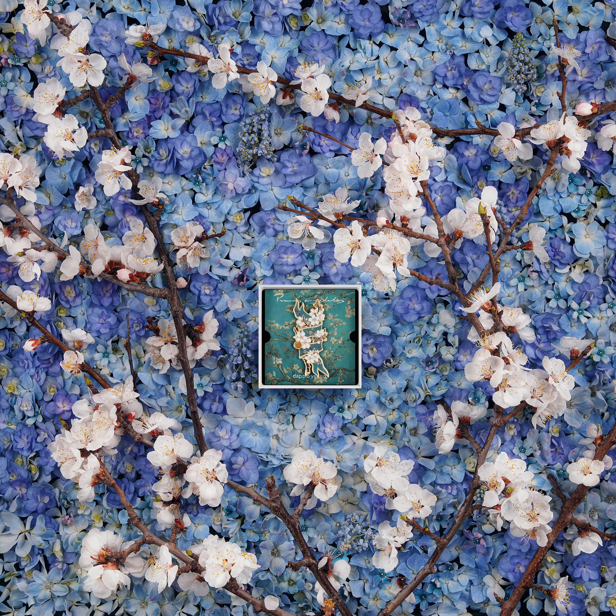 daparo Enamel Pins "Vincent's Garden" - Image 21