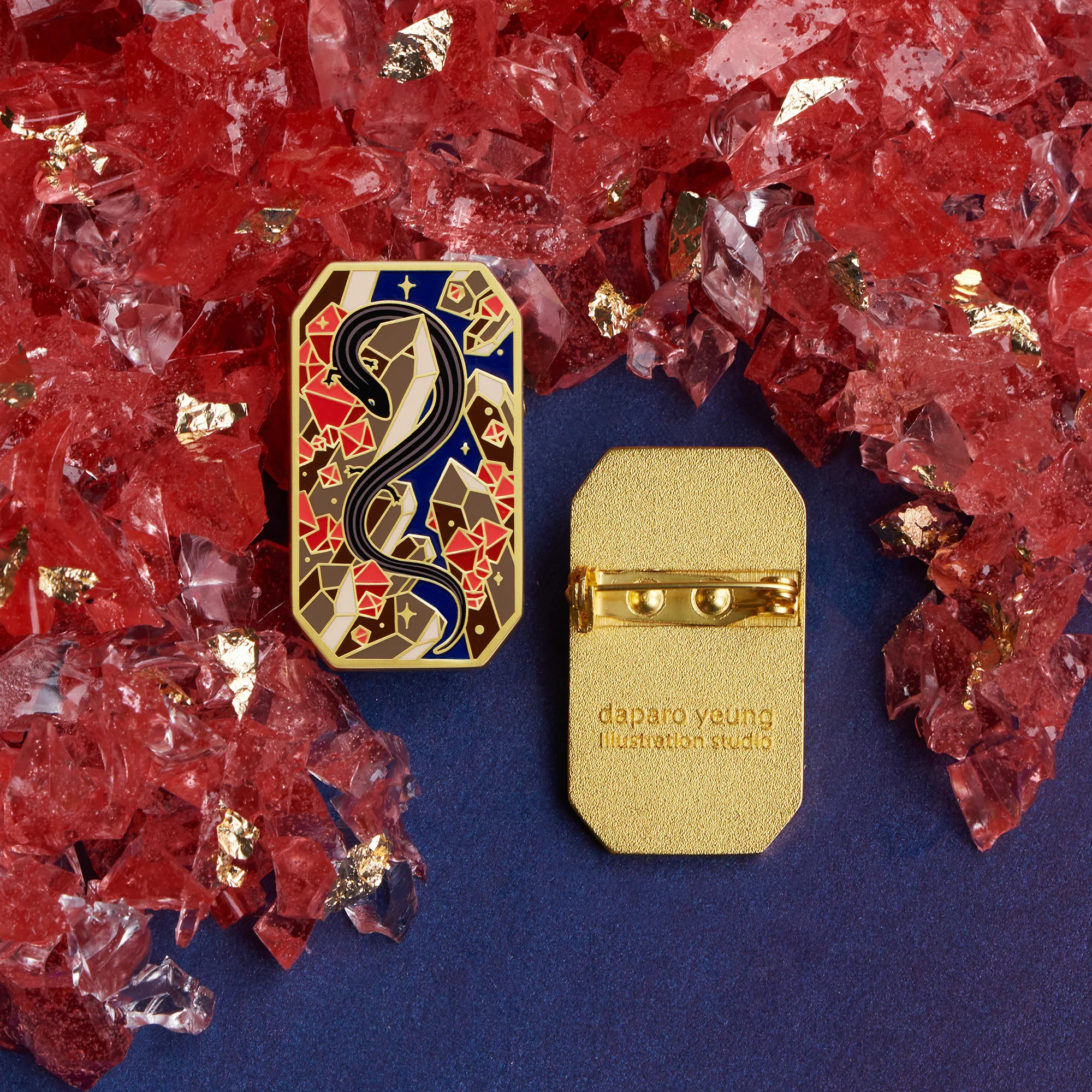 daparo Glow-in-the-Dark Enamel Pins "Gems & Dragons" - Image 4