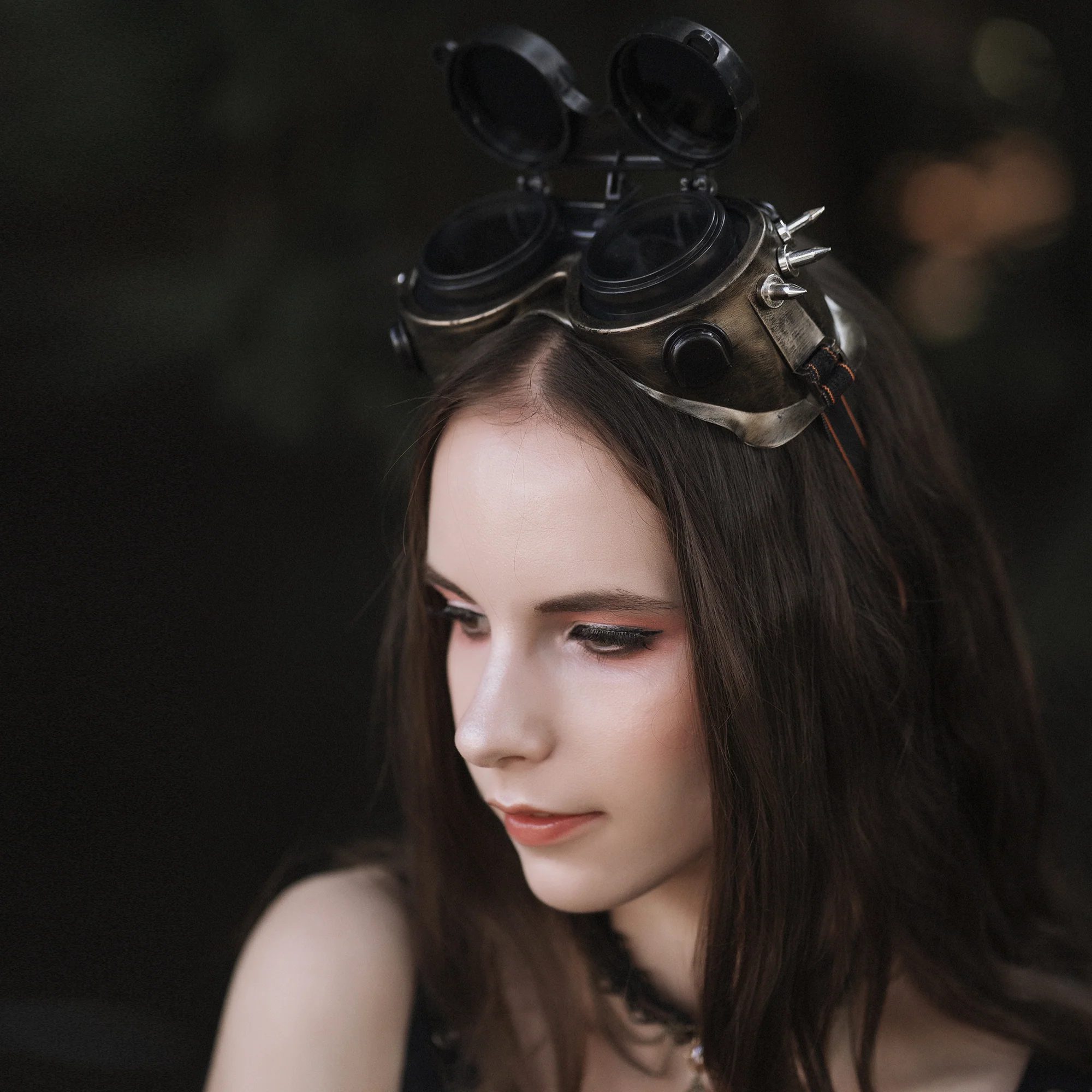 Handcrafted Steampunk Mask & Goggles "Master One" - Image 5