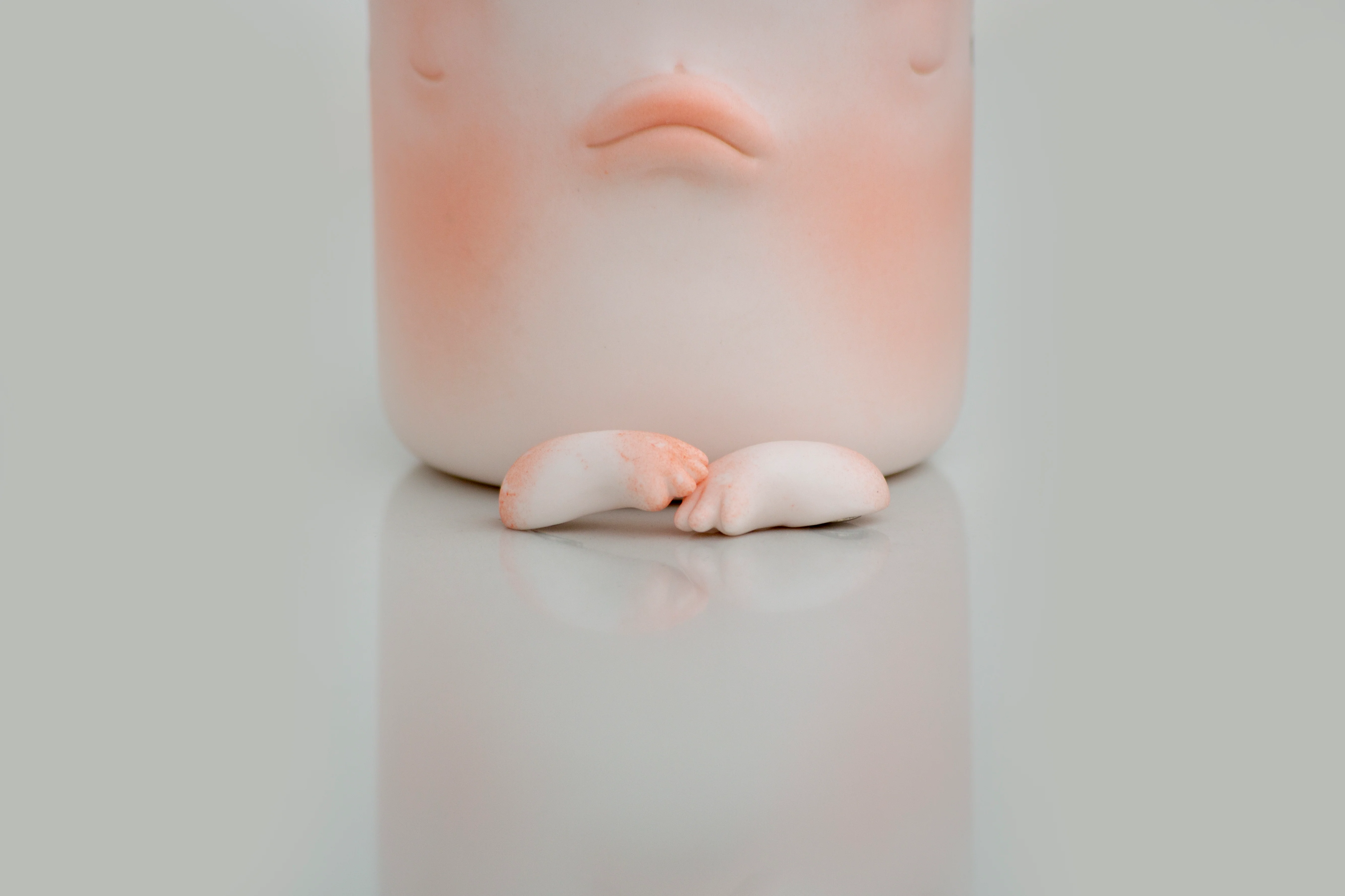 LIUXINYU Planet HUG Porcelain Tableware  "nono" - Image 3