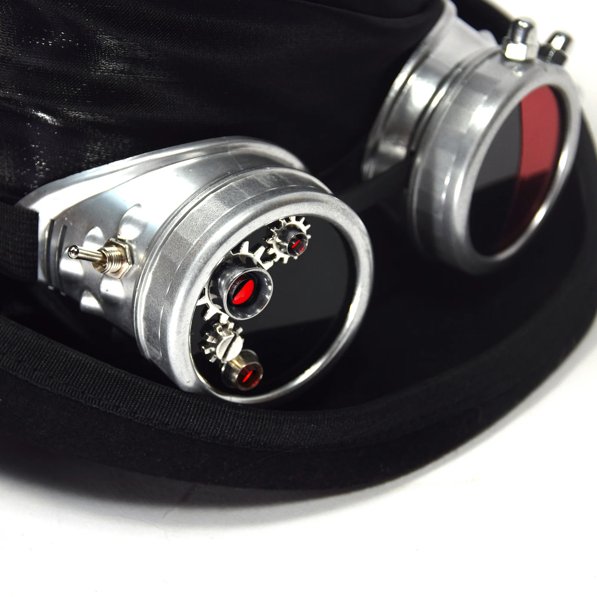 Lord of Mysteries Klein Series Half Top Hat with Light-Up Goggles - Image 9