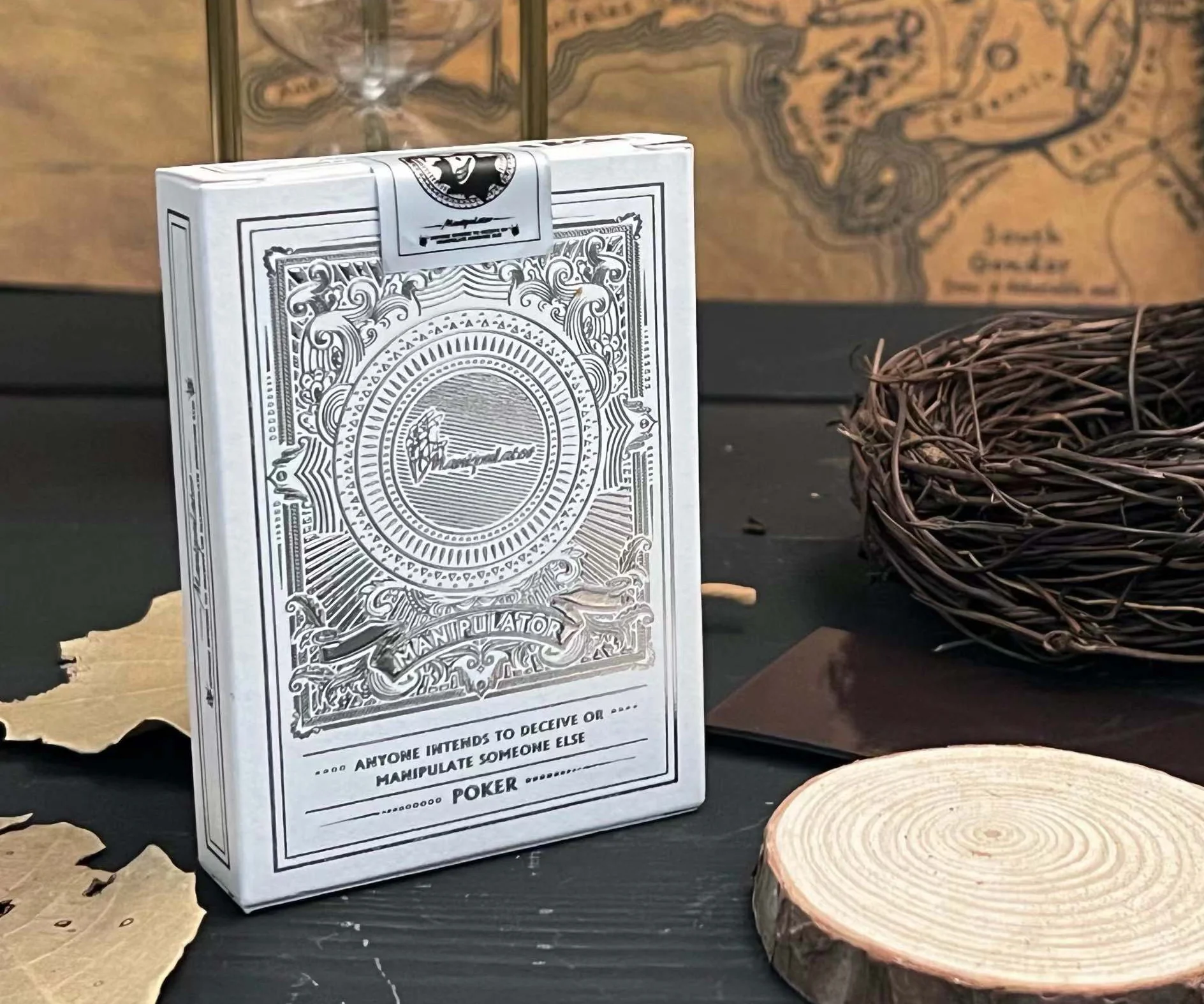 Manipulator Playing Cards - Image 4