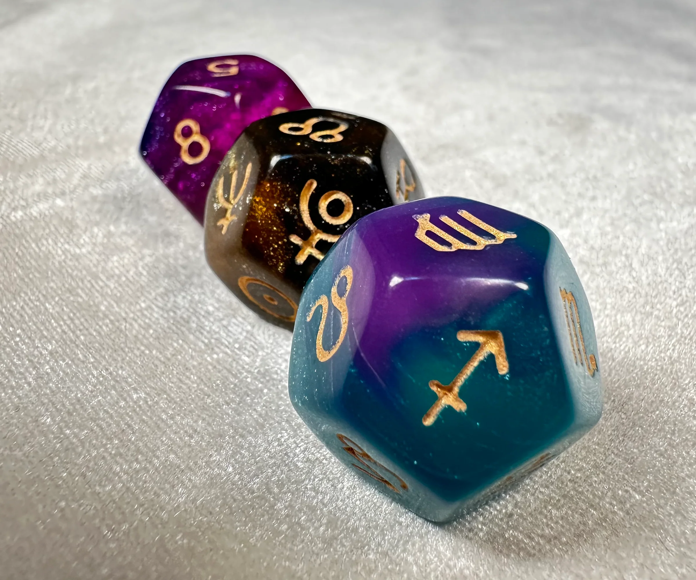 Meteodice Galaxy-Themed D12 Astrology Dice - Image 8
