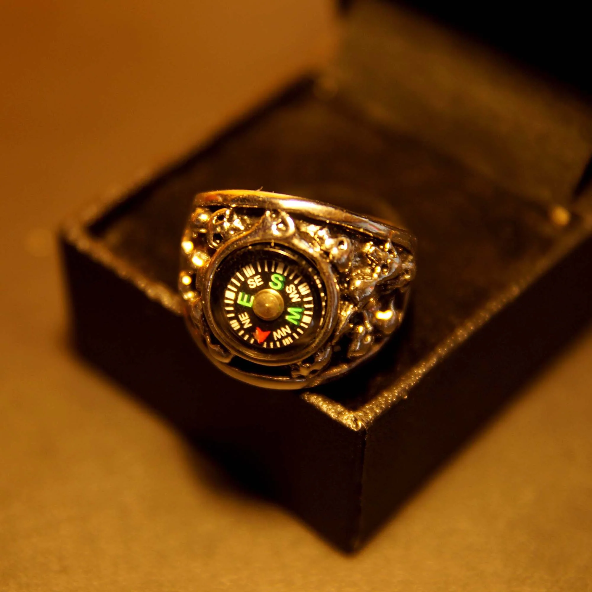 Miss Guidance Handcrafted Steampunk Compass Ring - Image 5