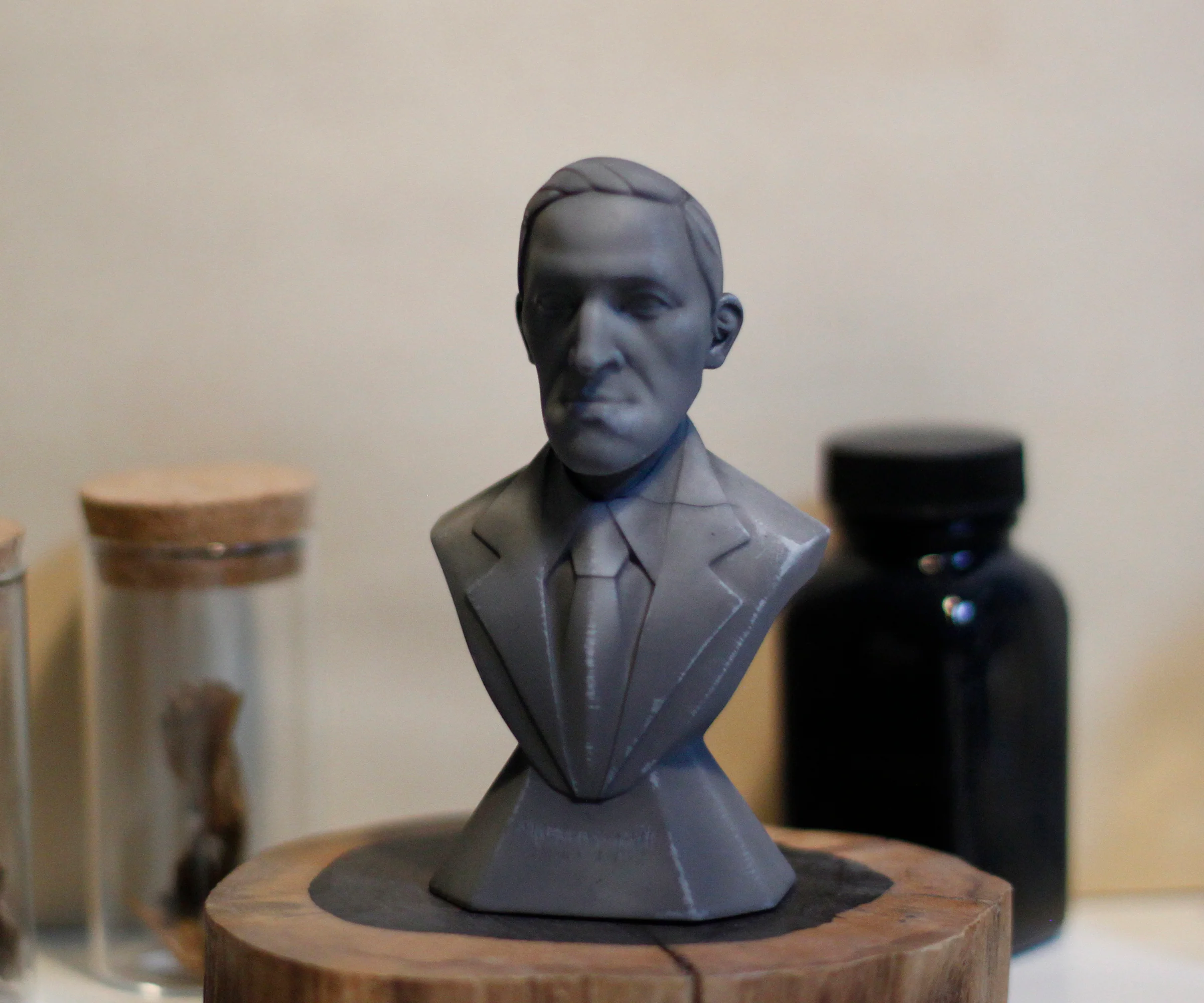Nameless Stones H. P. Lovecraft Polystone Busts - Image 6