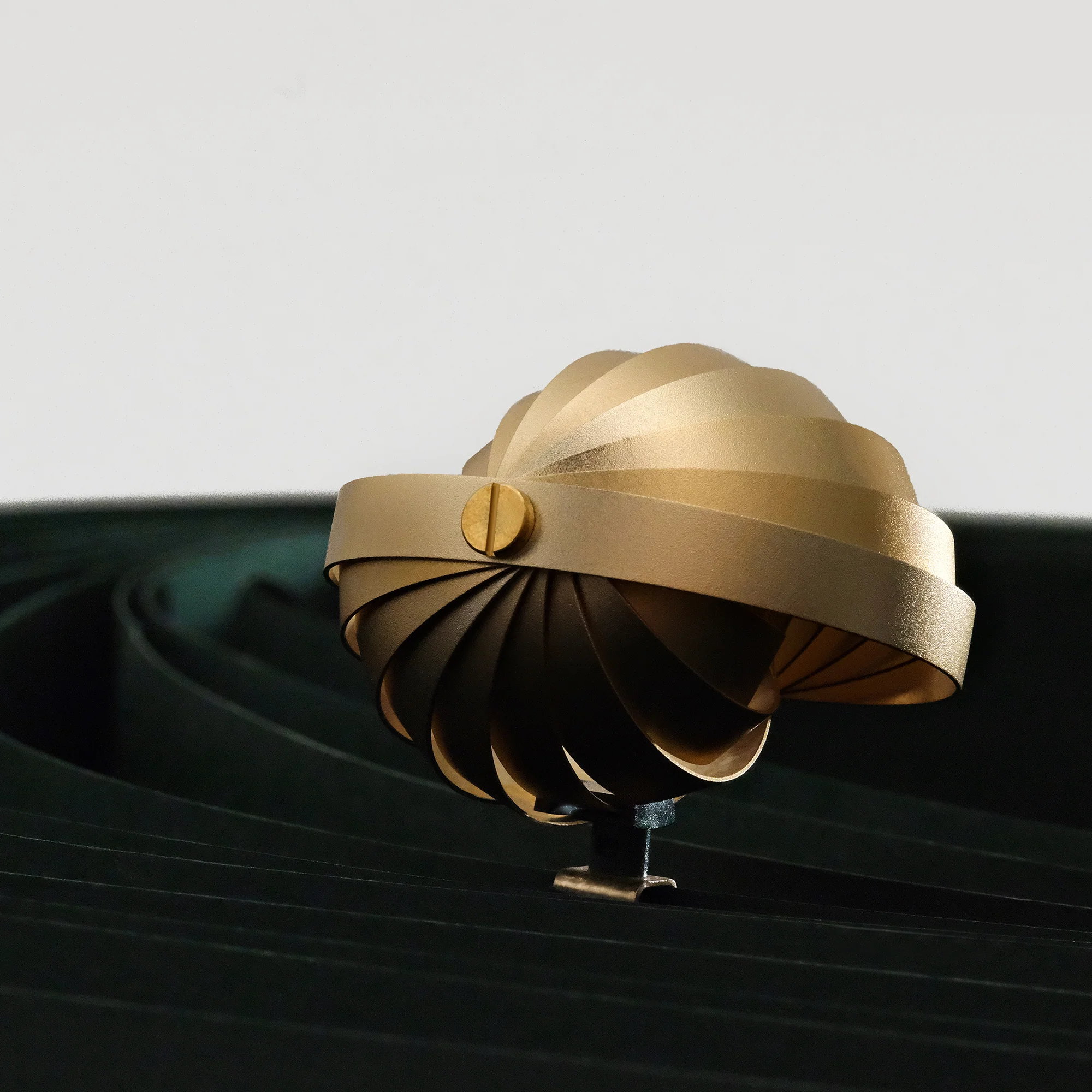Never-Ending Cycle Car Fragrance Diffuser - Image 4
