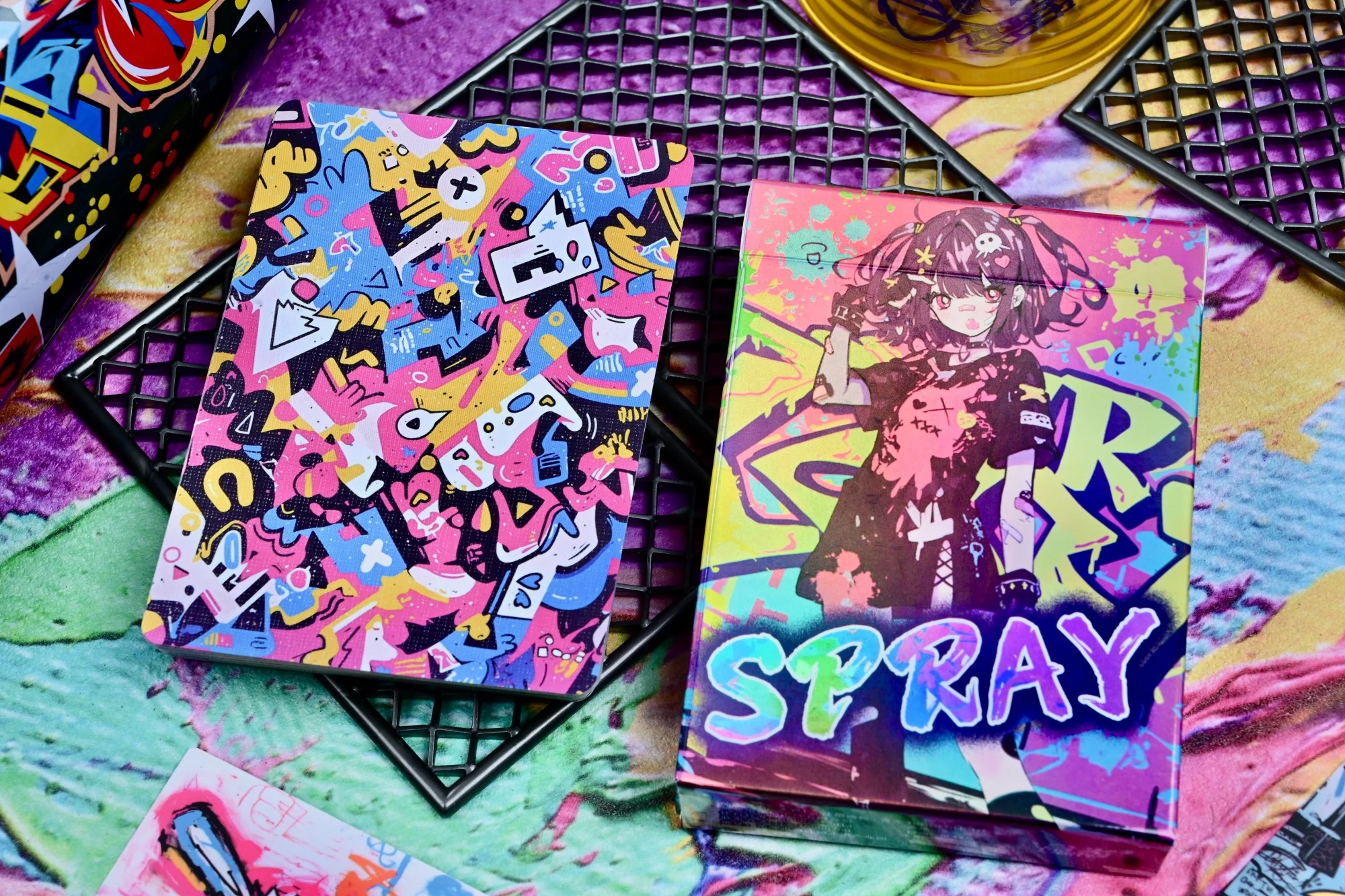 Shinjuku Spray Girls Playing Cards - Image 4