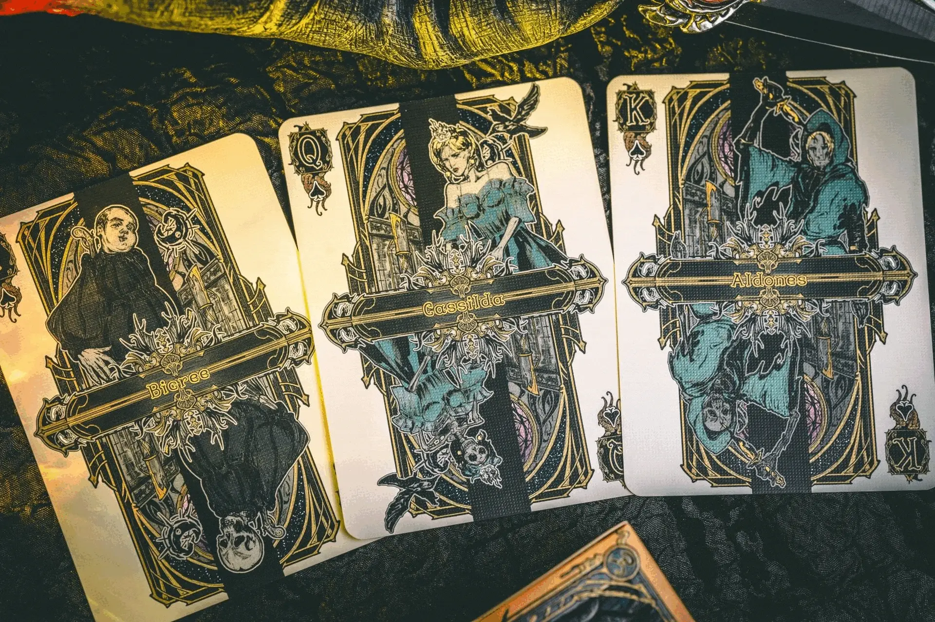 The King in Yellow Playing Cards - Image 23