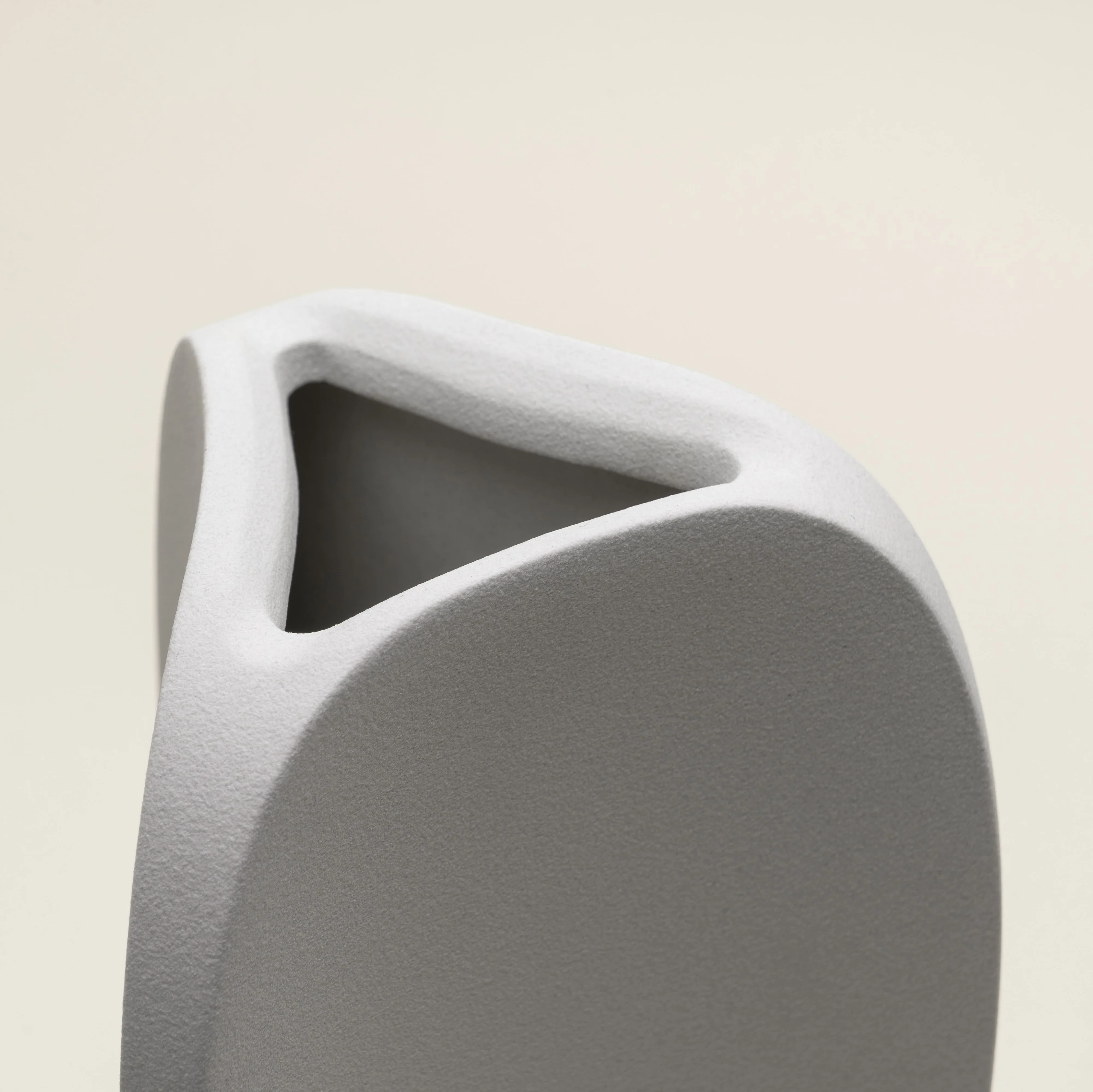 Mei Vase - Image 4