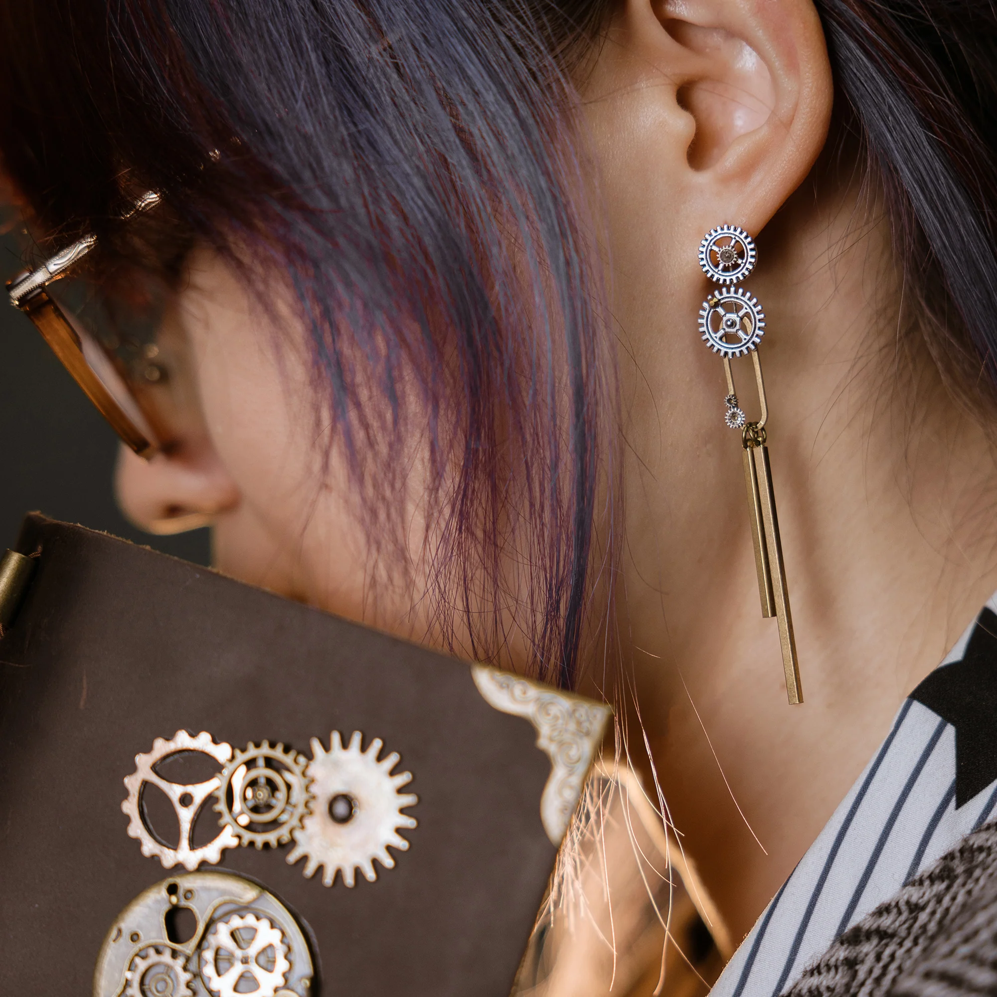 The Timekeeper Handcrafted Steampunk Dangle Earrings - Image 5
