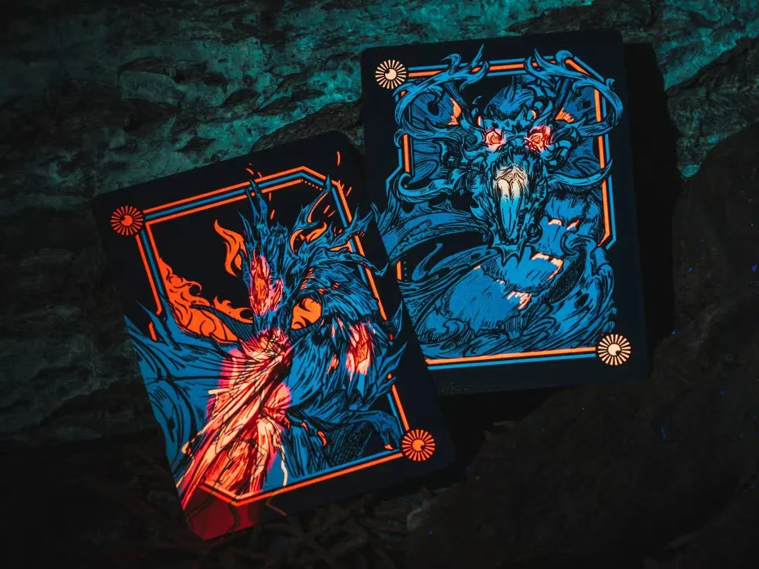The Voice of the Dragon Playing Cards - Image 13