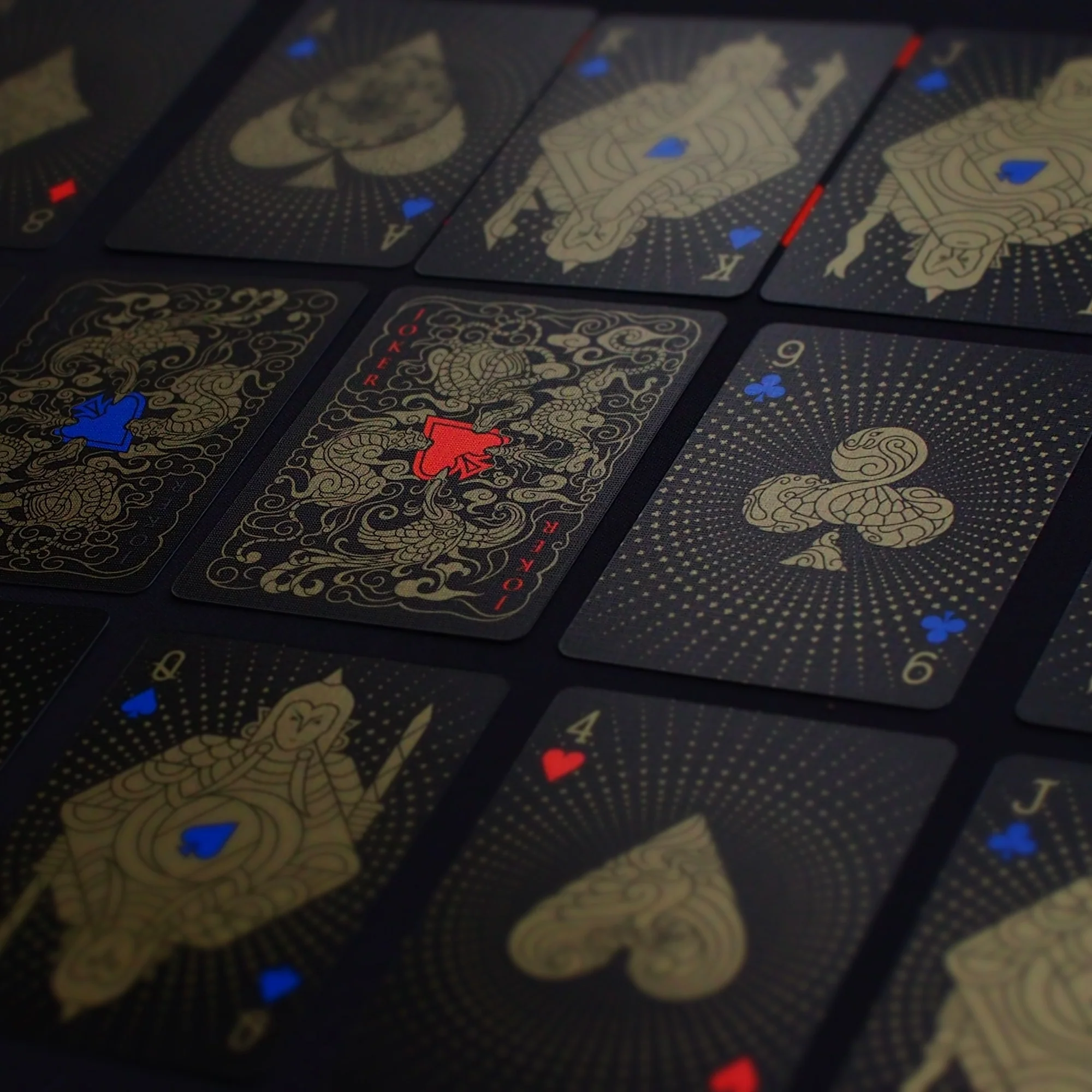 Tiger Versus Dragon Playing Cards - Image 8