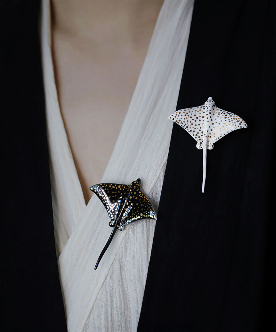 YIHE Ceramic Brooches "Batoids" - Image 8