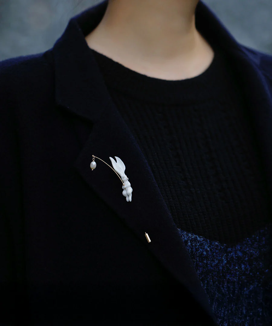 YIHE Ceramic Brooches "Rabbit" - Image 10