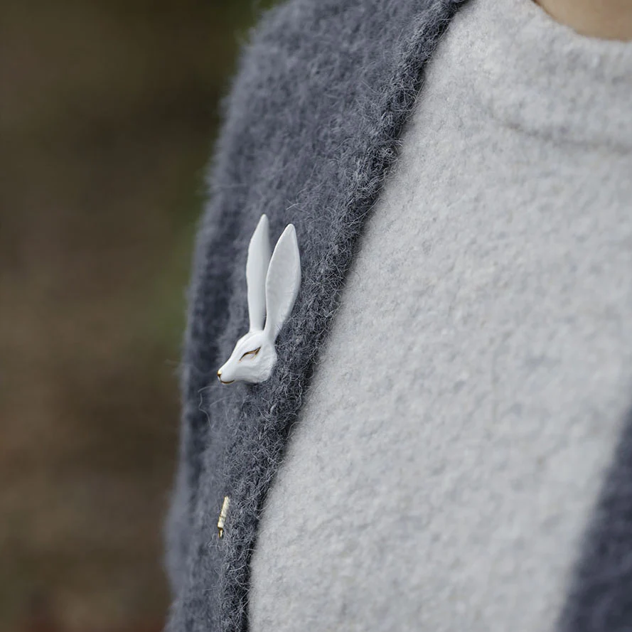 YIHE Ceramic Brooches "White Fox" - Image 10