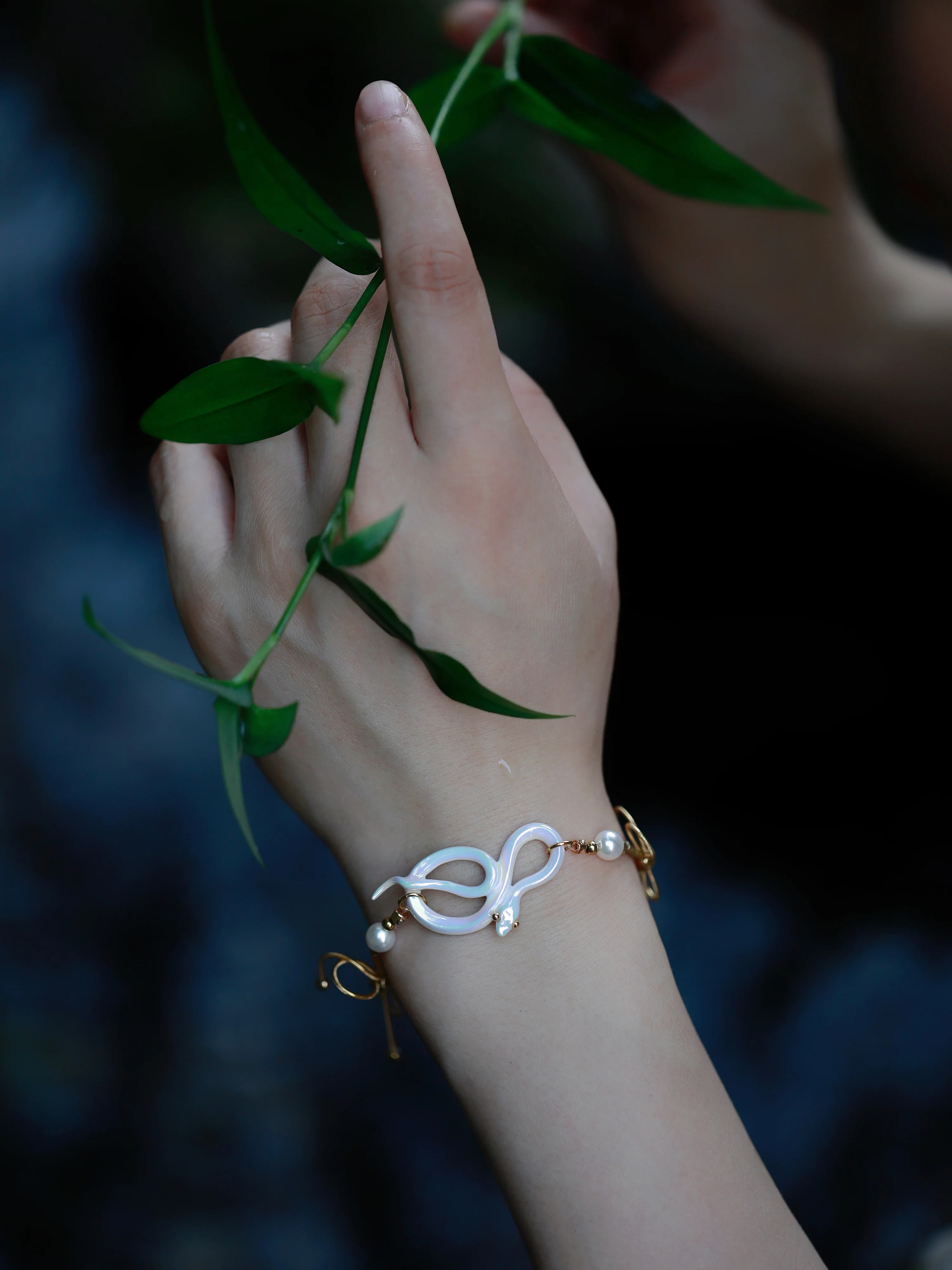 YIHE Ceramic Jewelry "Infinity Snake" - Image 6