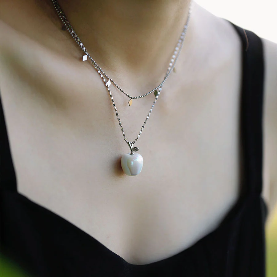 YIHE Ceramic Necklace "Apple of My Eye" - Image 3