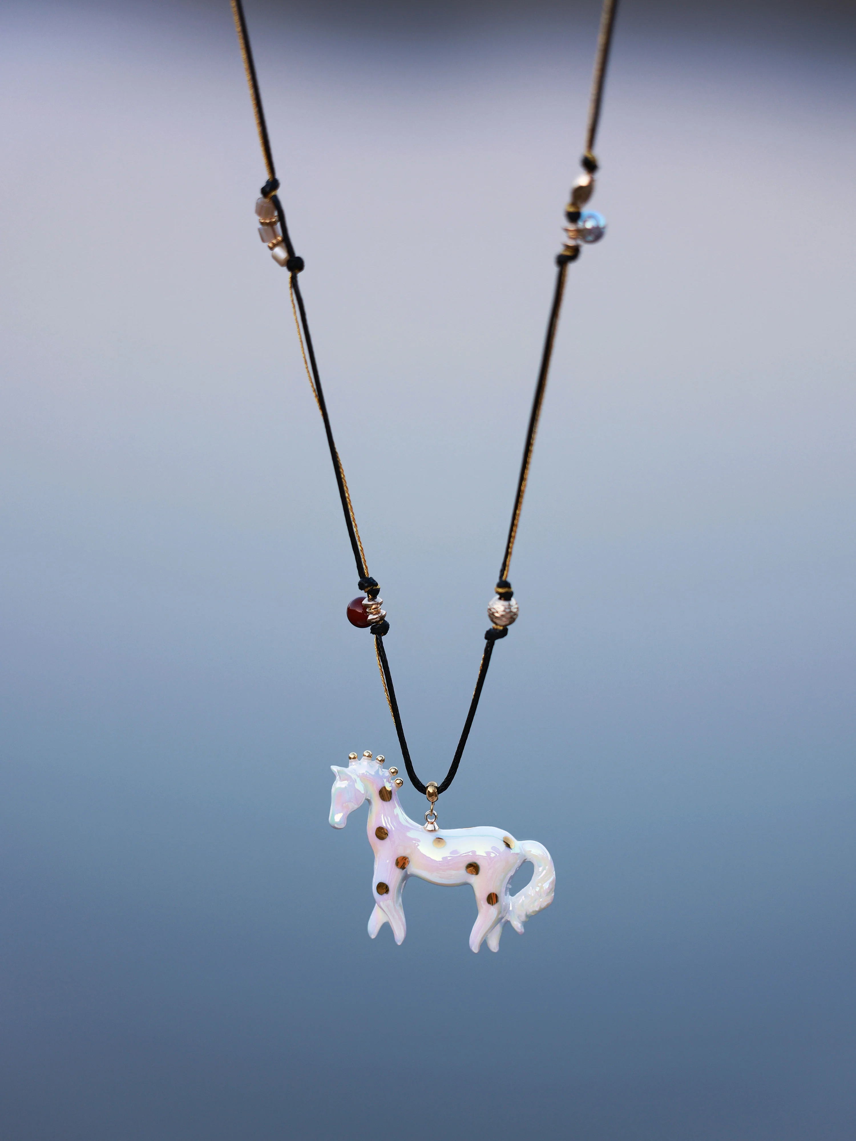 YIHE Ceramic Necklace "Dream Pony" - Image 7