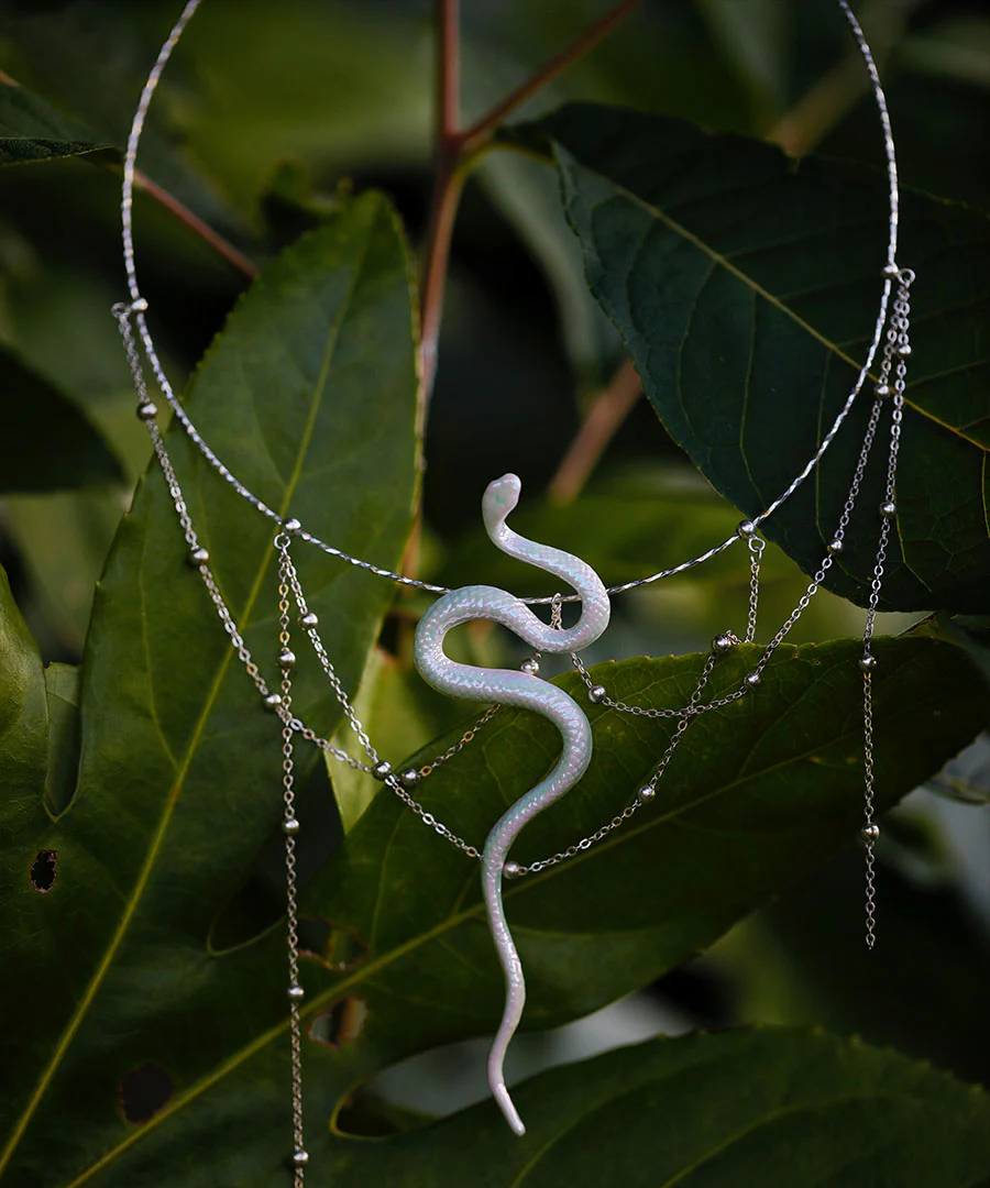 YIHE Ceramic Necklace "White Snake" - Image 5